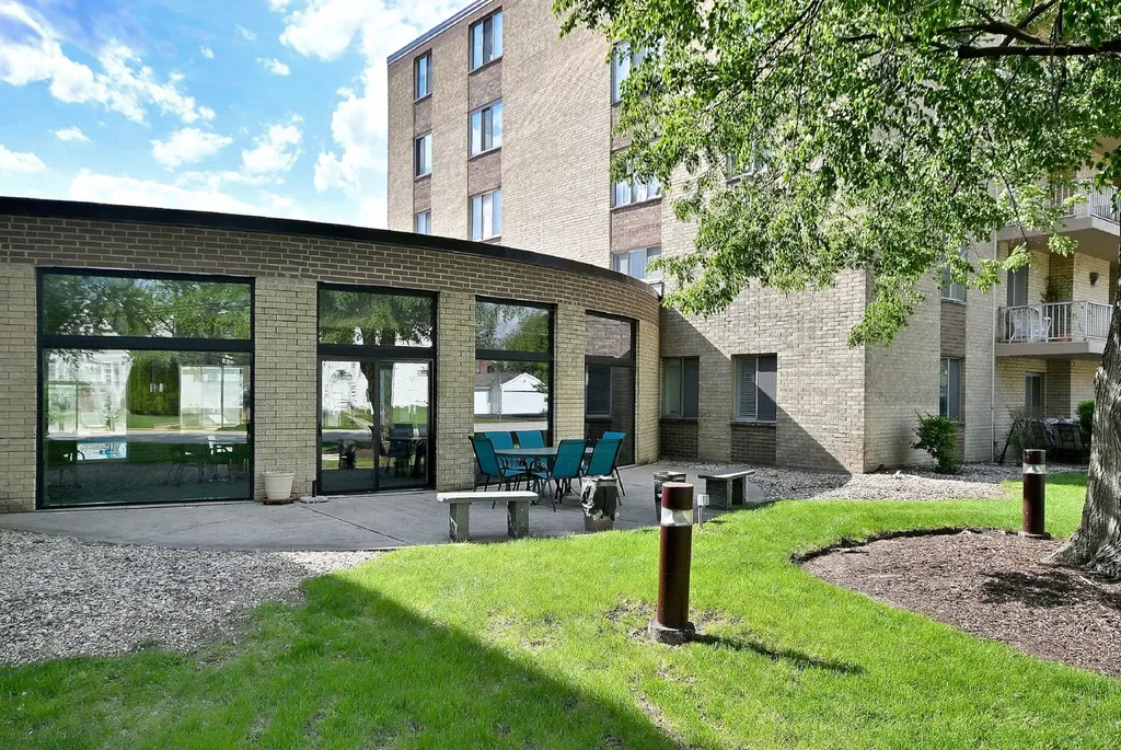 110 West Butterfield Road Elmhurst IL 60126