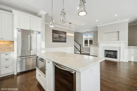 3518 North Wilton Avenue Chicago IL 60657