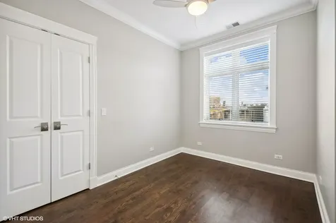 3518 North Wilton Avenue Chicago IL 60657