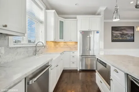 3518 North Wilton Avenue Chicago IL 60657