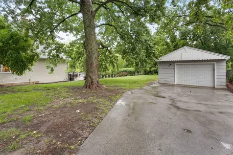 101 60TH Street Downers Grove IL 60516
