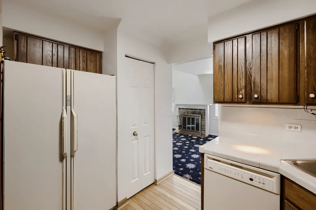 159 Bright Ridge Drive Schaumburg IL 60194