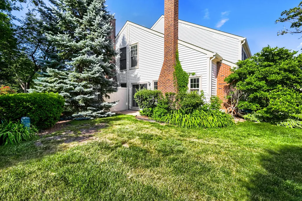 159 Bright Ridge Drive Schaumburg IL 60194