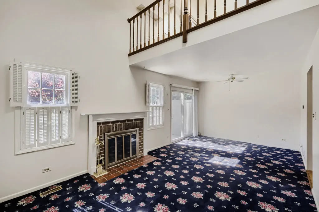 159 Bright Ridge Drive Schaumburg IL 60194