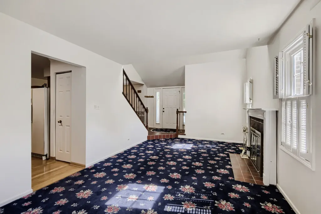 159 Bright Ridge Drive Schaumburg IL 60194