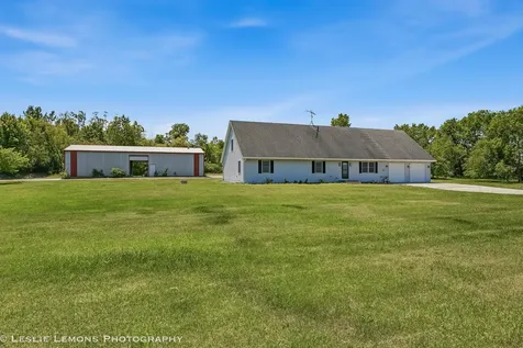 8705 East Pine Bluff Road Coal City IL 60416