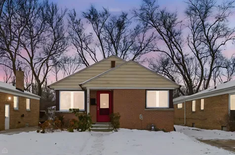 1512 Mulford Street Evanston IL 60202