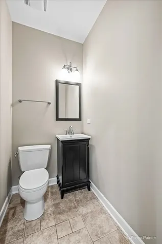 1515 Stonegate Manor Mount Prospect IL 60056