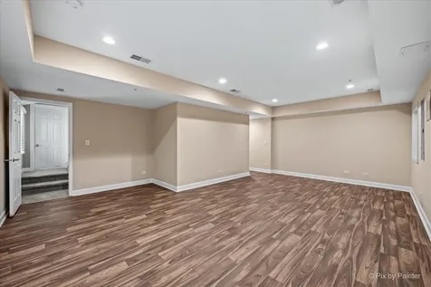 1515 Stonegate Manor Mount Prospect IL 60056