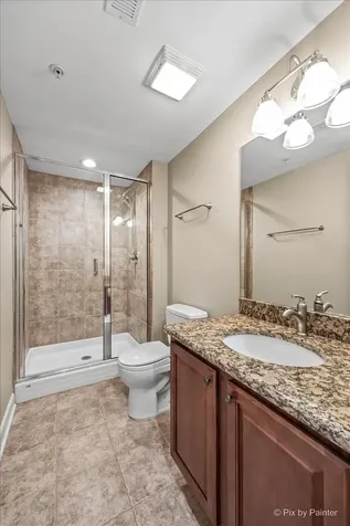1515 Stonegate Manor Mount Prospect IL 60056