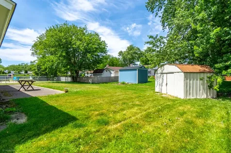 214 Greenbriar Street Elk Grove Village IL 60007