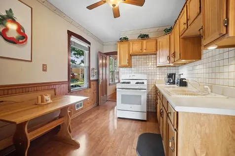5758 North Moody Avenue Chicago IL 60646