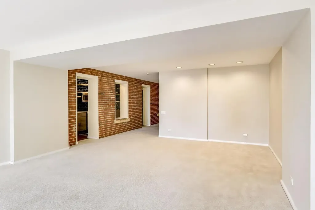 40 East 9th Street Chicago IL 60605