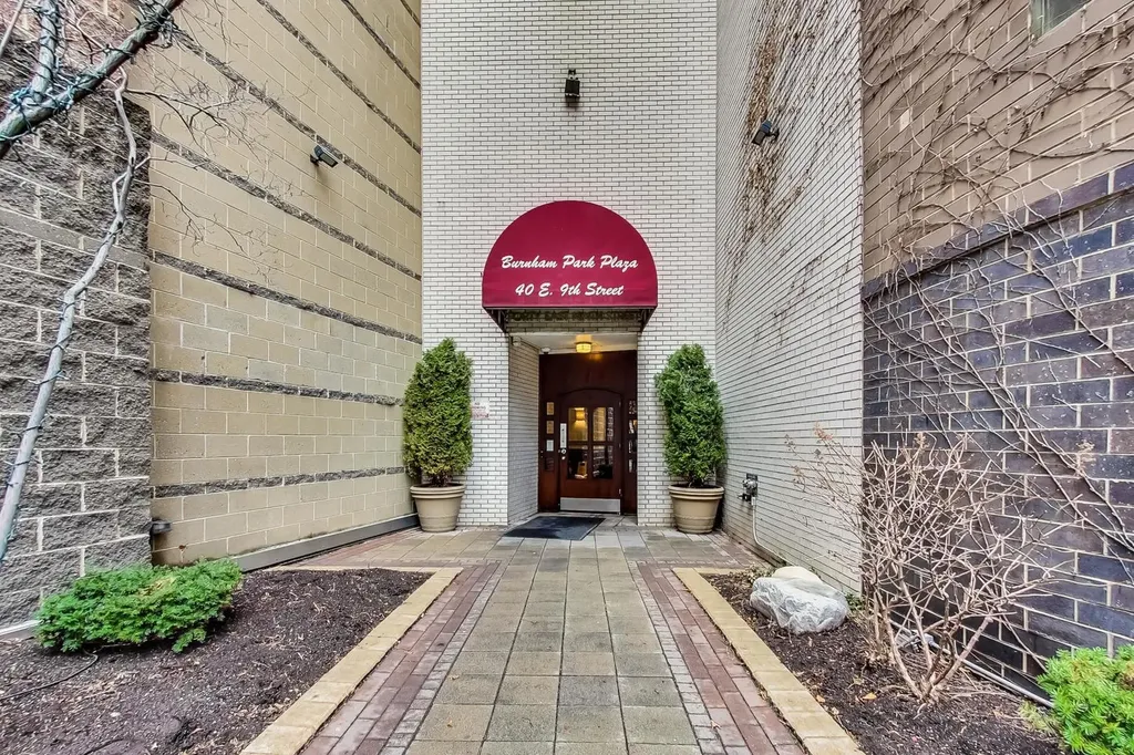 40 East 9th Street Chicago IL 60605