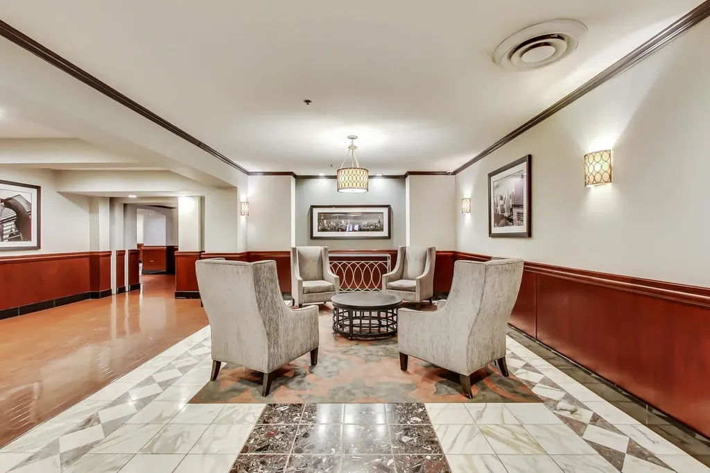 40 East 9th Street Chicago IL 60605