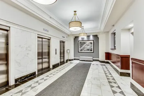40 East 9th Street Chicago IL 60605