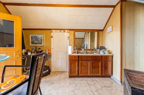 5633 West 64th Place Chicago IL 60638