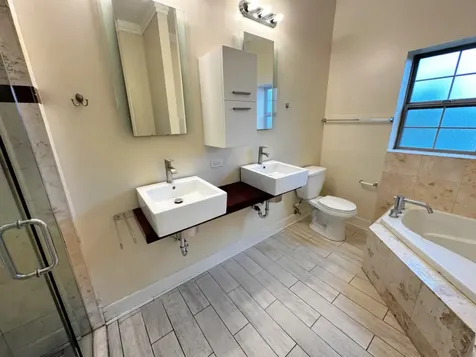 4518 North Kedzie Avenue Chicago IL 60625