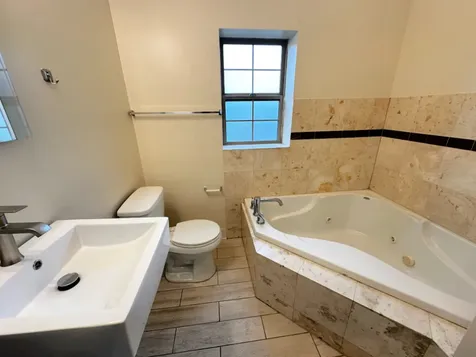 4518 North Kedzie Avenue Chicago IL 60625