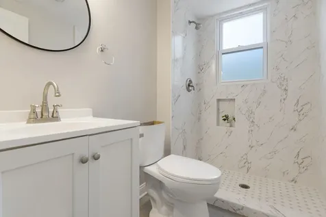8519 South King Drive Chicago IL 60619
