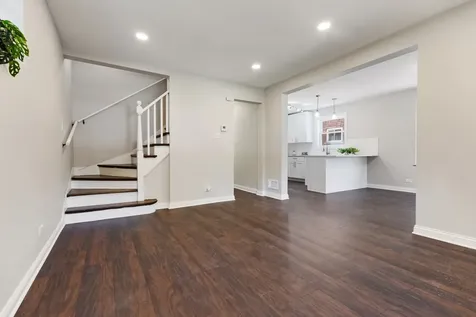 8519 South King Drive Chicago IL 60619