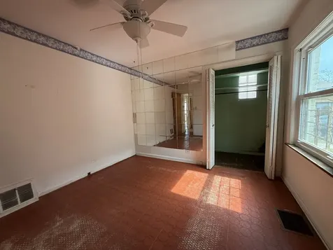 8842 South Cregier Avenue Chicago IL 60617