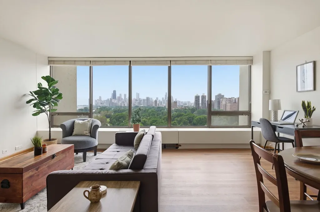 2800 North Lake Shore Drive Chicago IL 60657