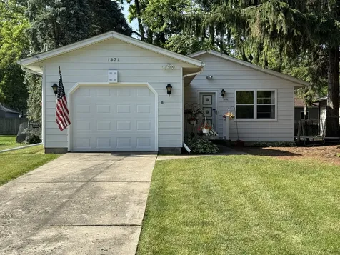 1421 Harlan Avenue Elgin IL 60123