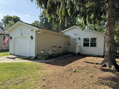 1421 Harlan Avenue Elgin IL 60123