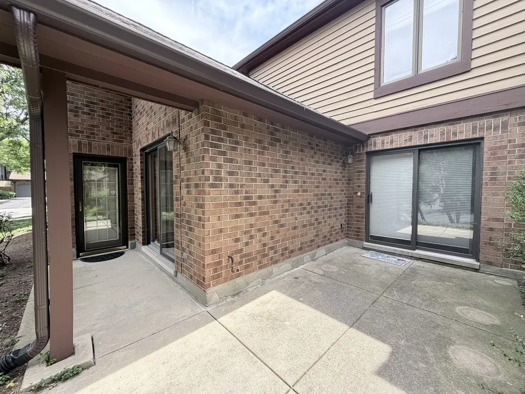 1159 Mistwood Lane Downers Grove IL 60515