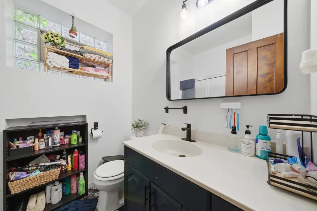 5723 North Talman Avenue Chicago IL 60659