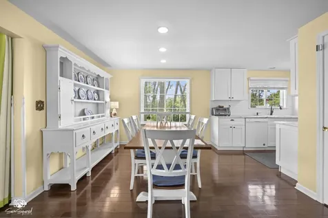 156 Fossil Cove Lane Wilmington IL 60481