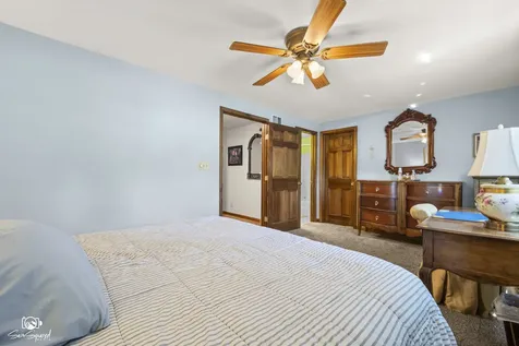 156 Fossil Cove Lane Wilmington IL 60481