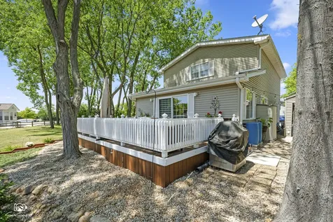 156 Fossil Cove Lane Wilmington IL 60481