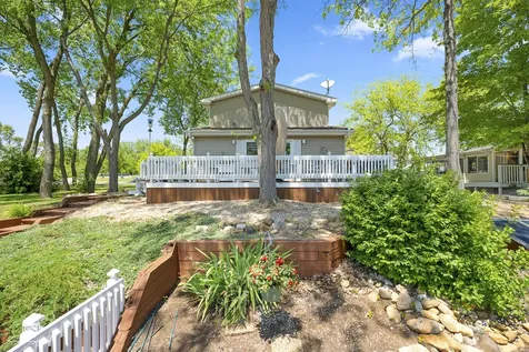 156 Fossil Cove Lane Wilmington IL 60481