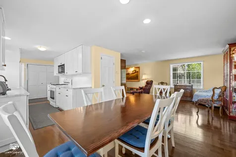 156 Fossil Cove Lane Wilmington IL 60481