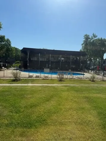 7373 Blackburn Avenue Downers Grove IL 60516