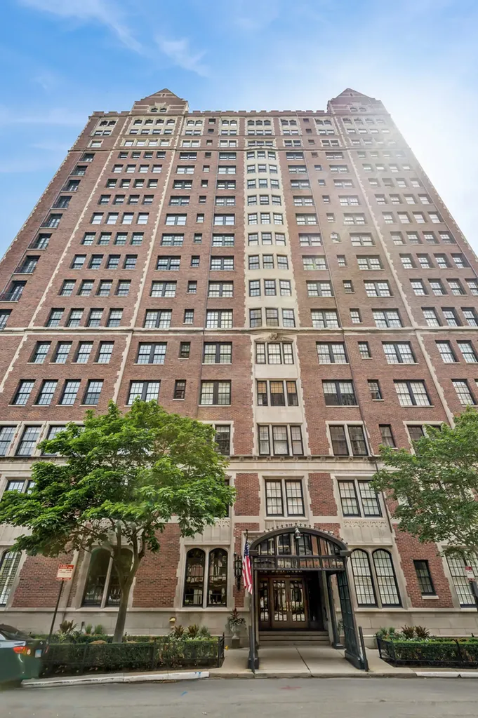 1120 North Lake Shore Drive Chicago IL 60611