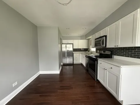 18864 Greenbay Avenue Lansing IL 60438