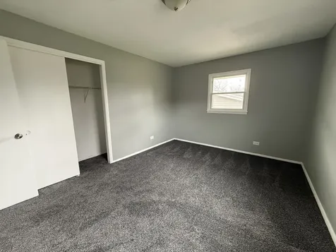 18864 Greenbay Avenue Lansing IL 60438