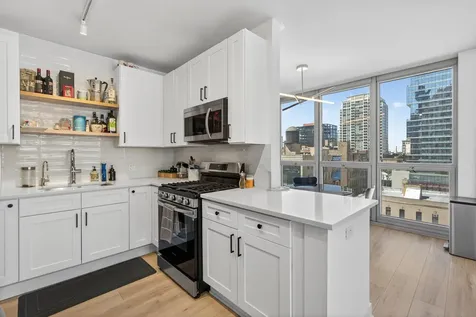 200 West Grand Avenue Chicago IL 60654