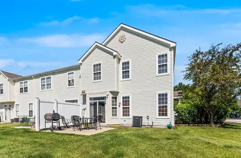 1825 Parkside Drive Shorewood IL 60404