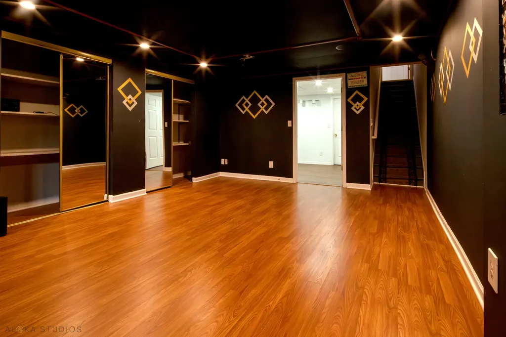 880 Genesee Drive Naperville IL 60563