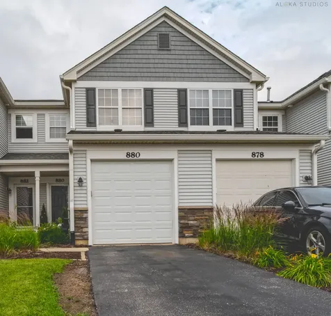 880 Genesee Drive Naperville IL 60563