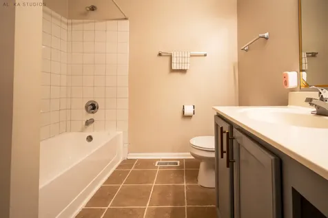 880 Genesee Drive Naperville IL 60563
