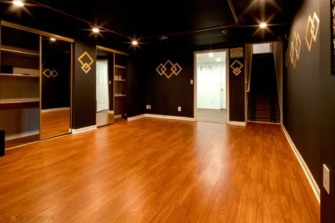 880 Genesee Drive Naperville IL 60563