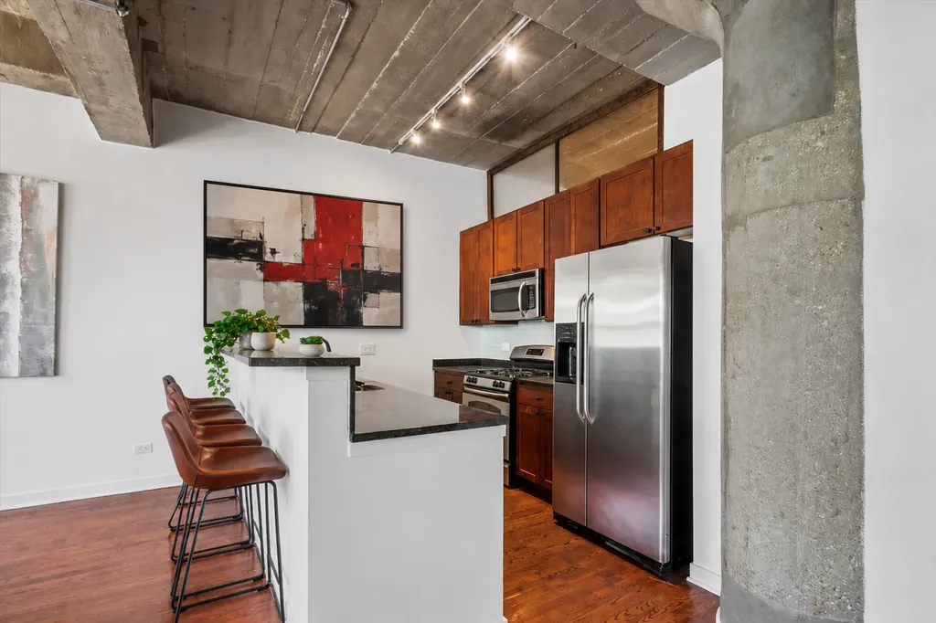 1150 West 15th Street Chicago IL 60608