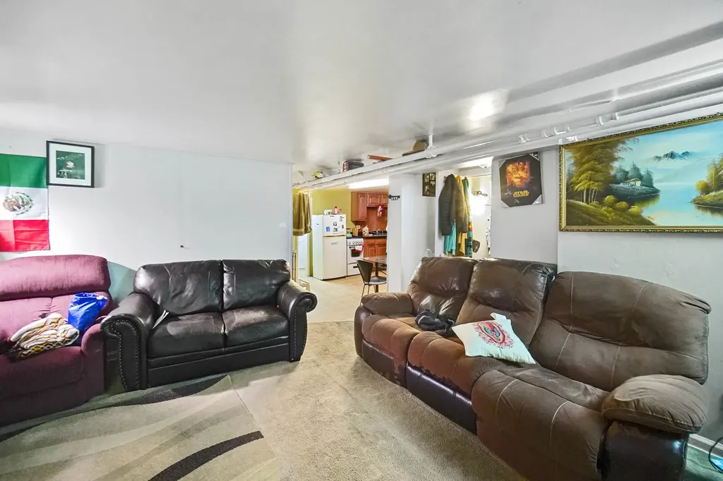 3130 West Wilson Avenue Chicago IL 60625