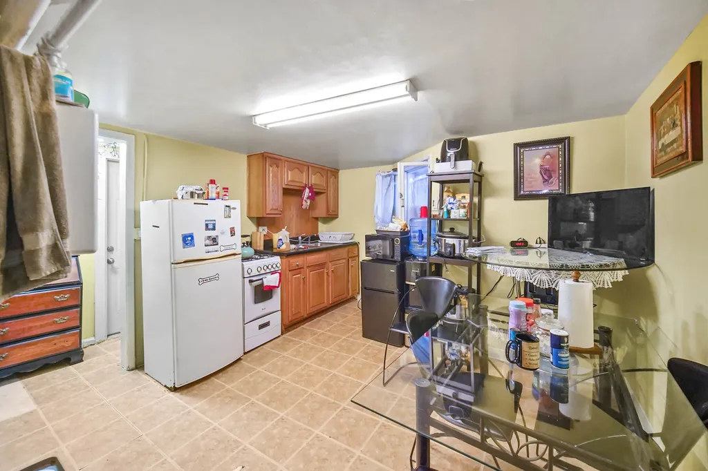 3130 West Wilson Avenue Chicago IL 60625
