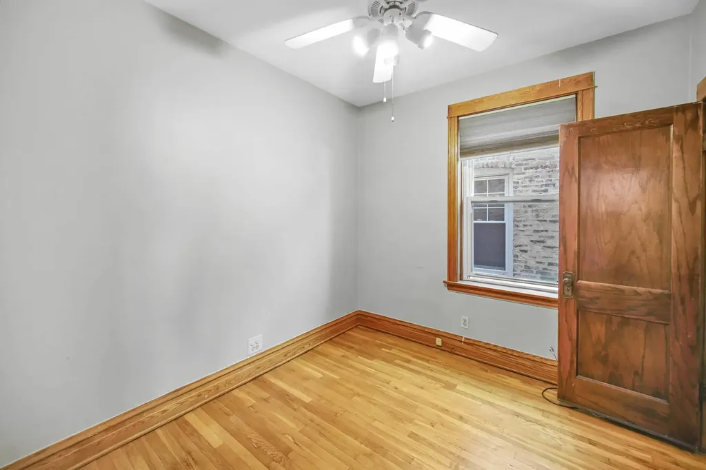 3130 West Wilson Avenue Chicago IL 60625